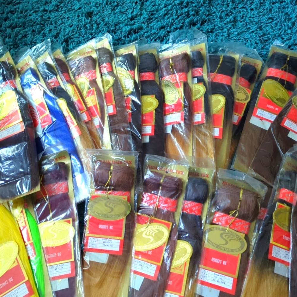 25 bags of assorted Indian human hair 14 inches